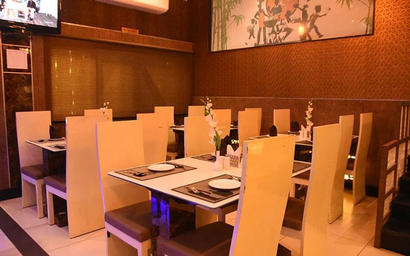 Hotel Royal City Siliguri Eksteriør billede