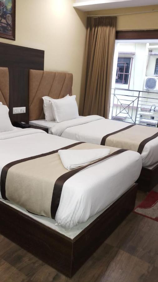 Hotel Royal City Siliguri Eksteriør billede
